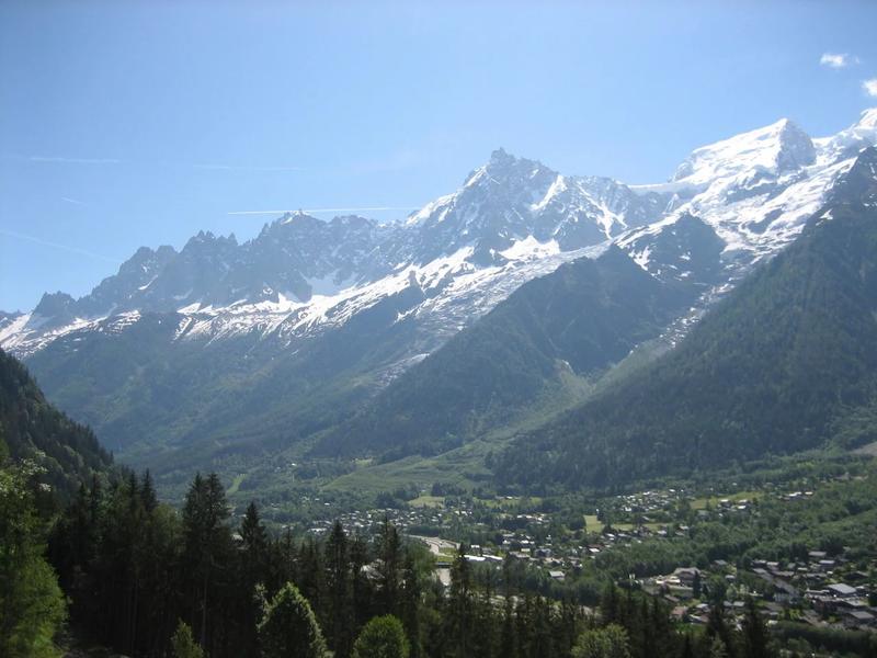 Terrain constructible - 1 174 m²