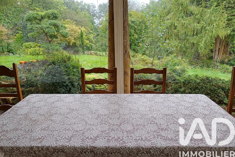 Maison - 218 m² - 6 pièces