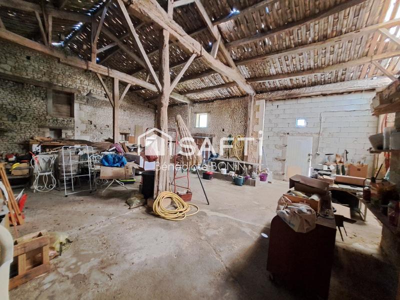 Maison - 220 m² - 5 pièces