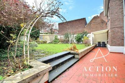 Maison - 111 m² - 5 pièces