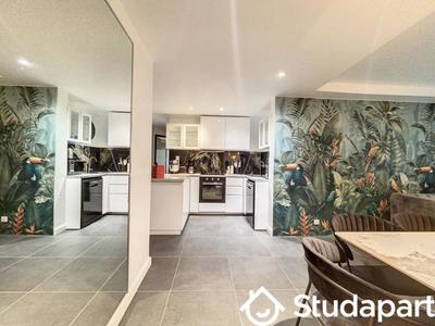 Chambre - 15 m² - 1 pièce