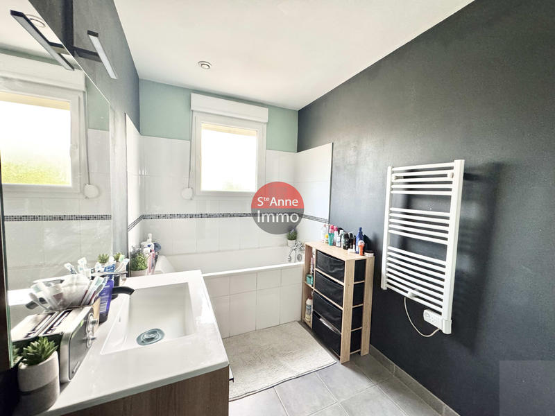 Maison - 137 m² - 7 pièces