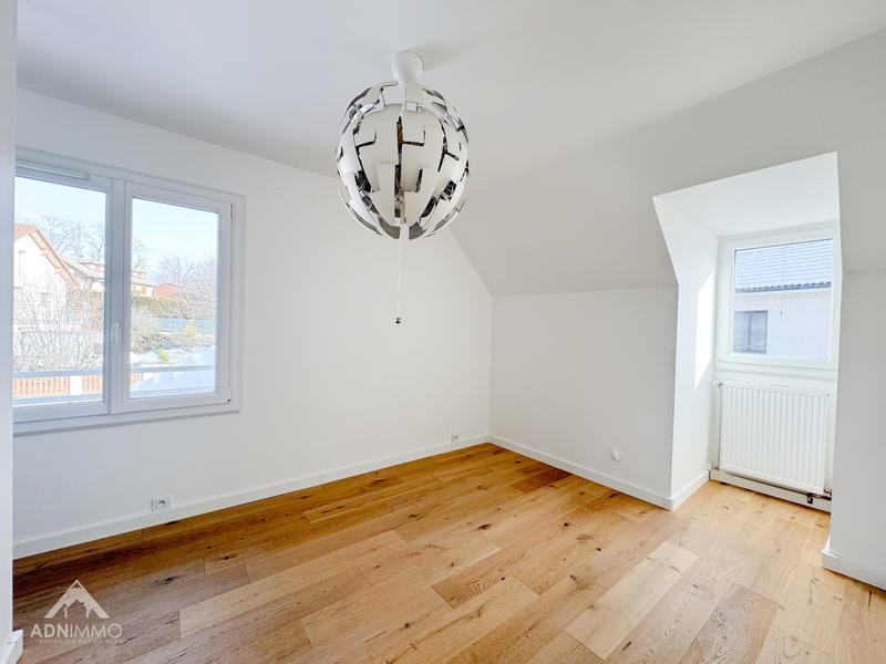 Maison - 145 m² - 6 pièces