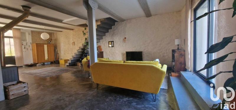 Maison - 210 m² - 5 pièces