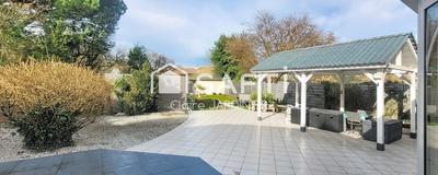 Maison - 100 m² - 5 pièces