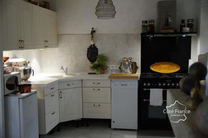 Propriété - 115 m² - 4 pièces