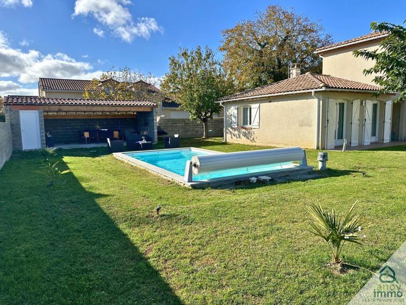 Villa - 141 m² - 7 pièces