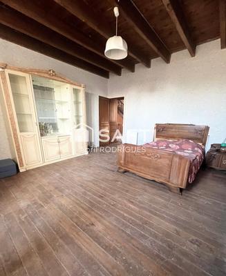 Maison - 138 m² - 6 pièces