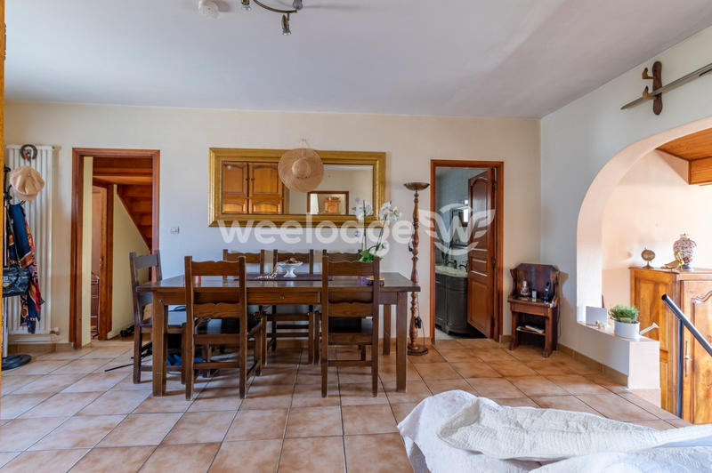 Maison ancienne - 139 m² - 7 pièces