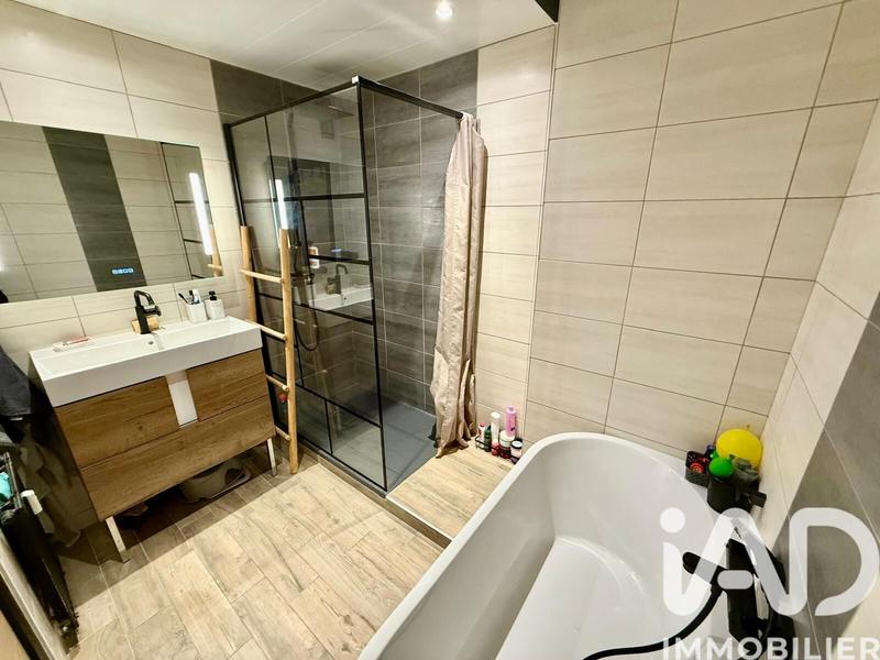 Appartement - 76 m² - 4 pièces