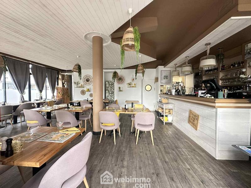 Local commercial - 114 m² - 3 pièces