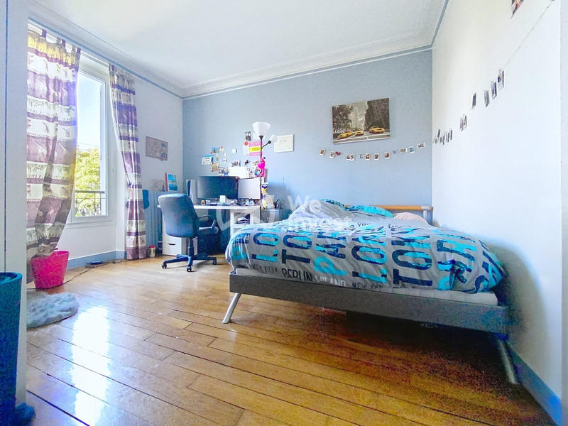 Maison - 183 m² - 10 pièces