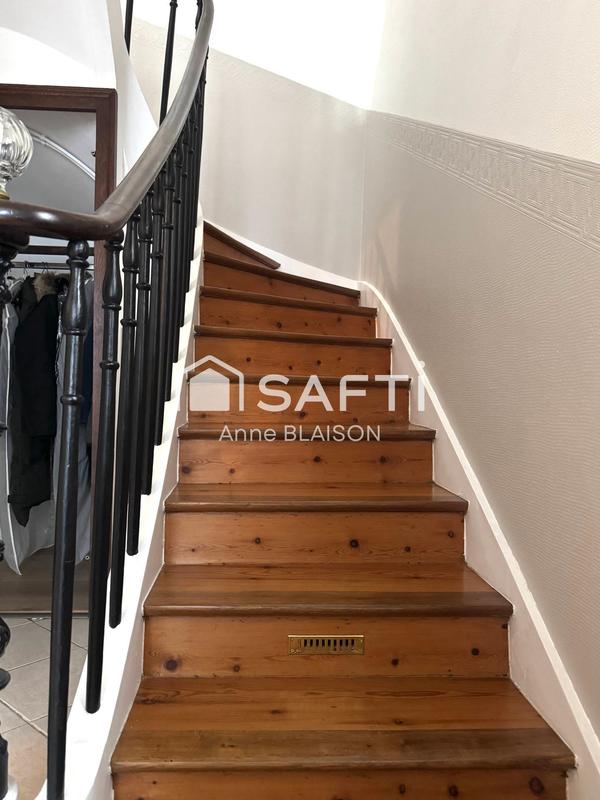 Maison de maîtres - 172 m² - 7 pièces