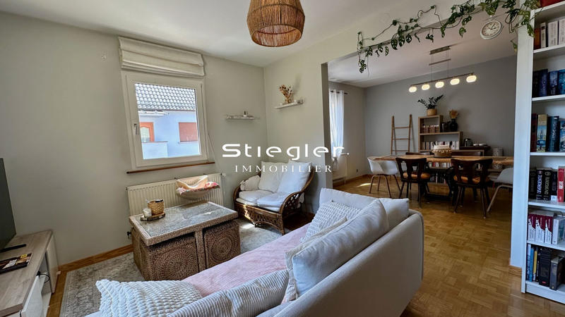 Maison - 95 m² - 4 pièces