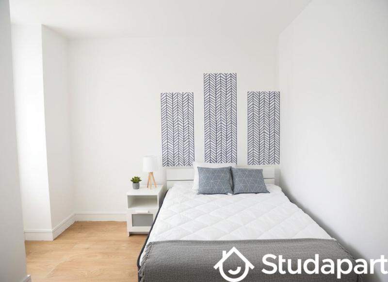 Chambre - 10 m² - 1 pièce