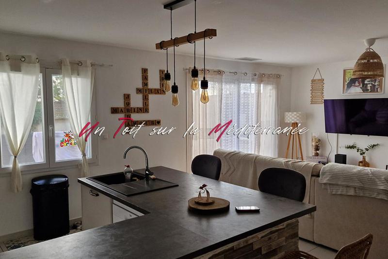 Maison - 90 m² - 4 pièces