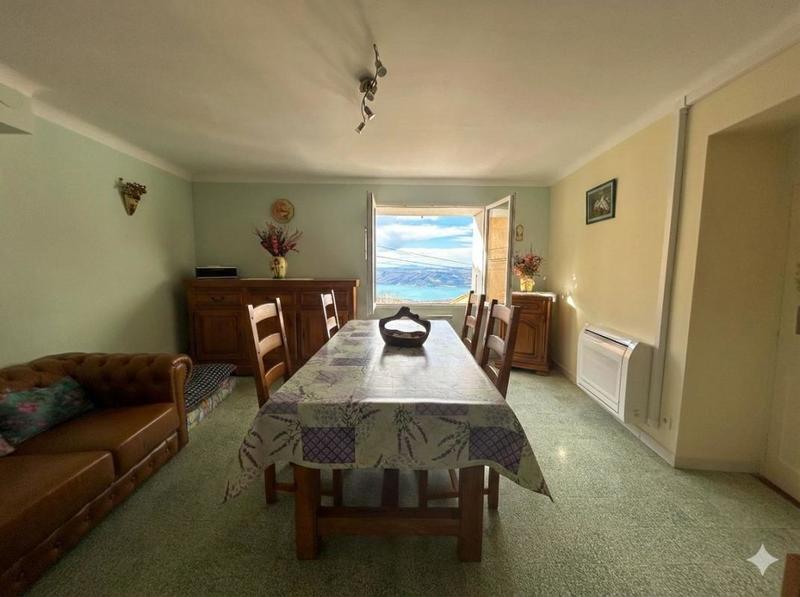 Maison - 107 m² - 5 pièces