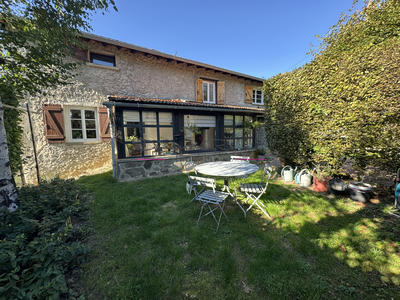 Maison - 120 m² - 6 pièces