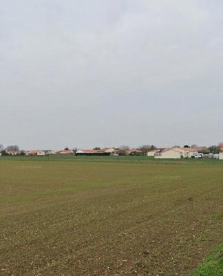 Terrain constructible - 103 753 m²