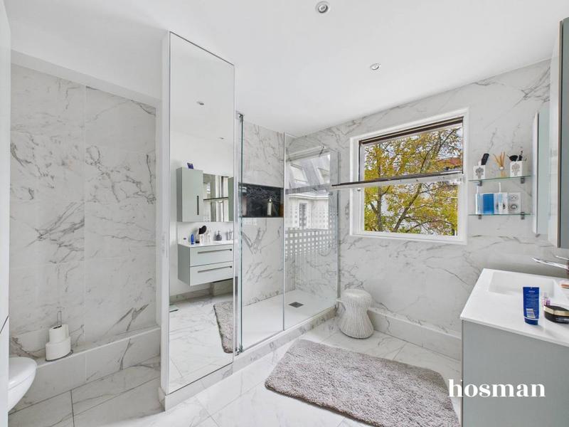 Appartement - 92 m² - 4 pièces