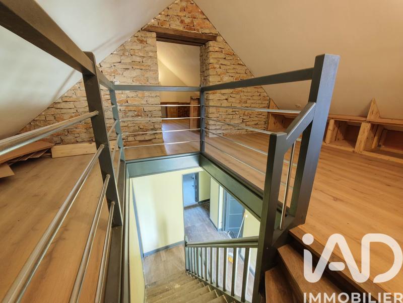 Maison de village - 151 m² - 9 pièces