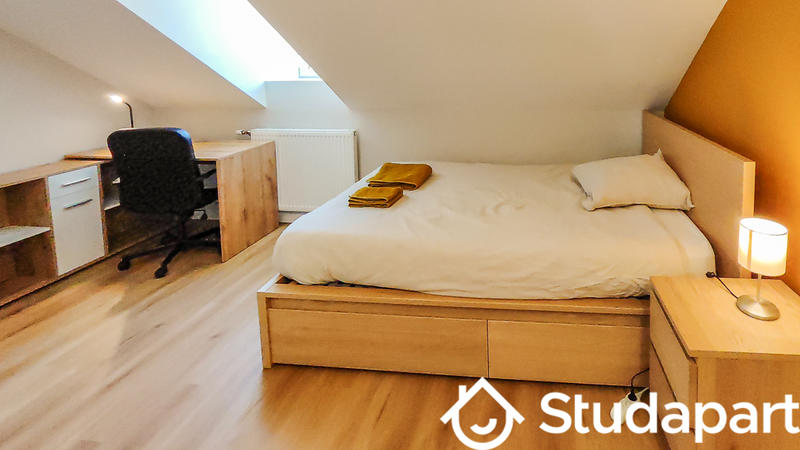 Chambre - 10 m² - 1 pièce