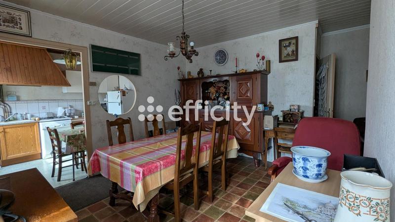 Maison - 130 m² - 8 pièces