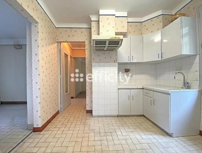 Pavillon - 110 m² - 5 pièces