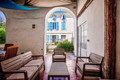 Propriété - 350 m² - 8 pièces