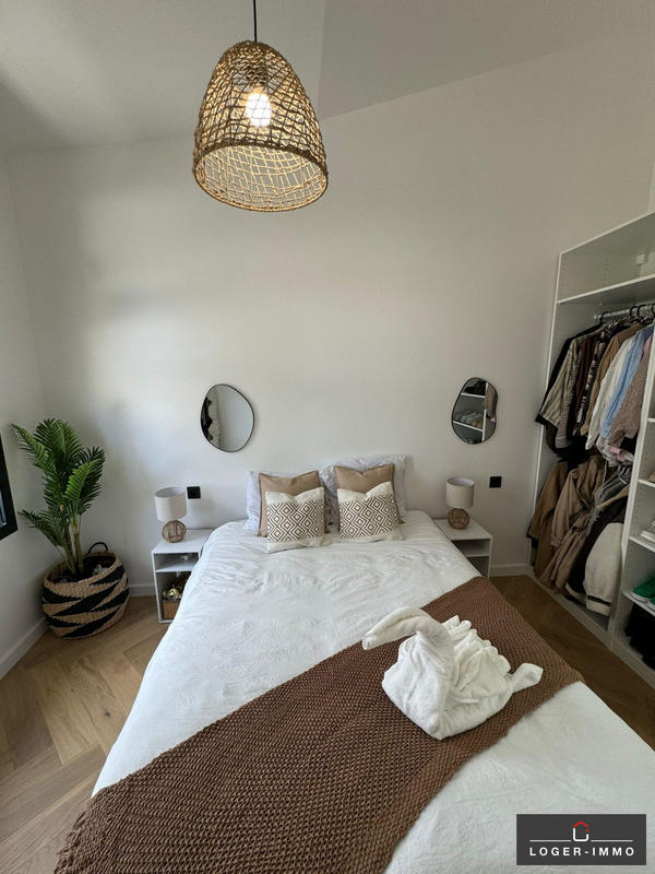 Maison - 190 m² - 6 pièces