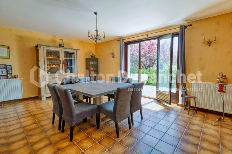 Maison - 194 m² - 7 pièces