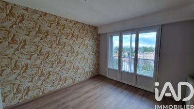 Appartement - 83 m² - 5 pièces