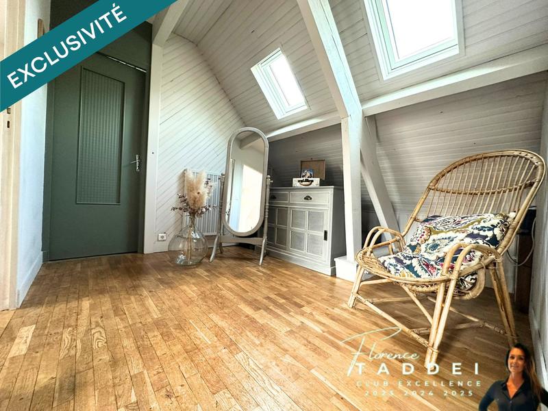 Maison - 153 m² - 7 pièces