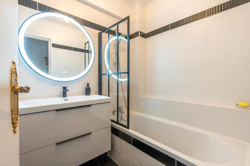 Appartement - 92 m² - 4 pièces