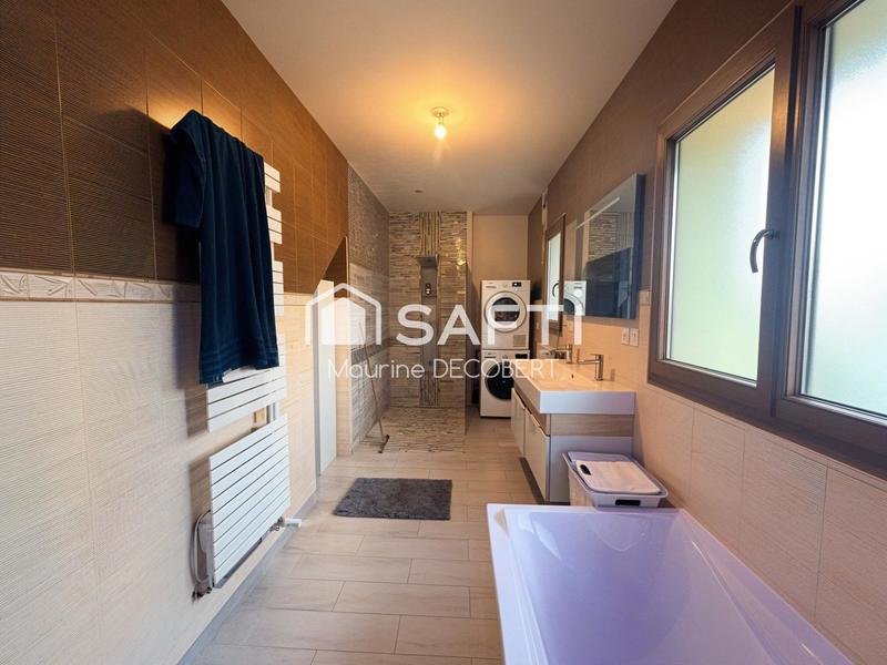 Maison - 145 m² - 5 pièces