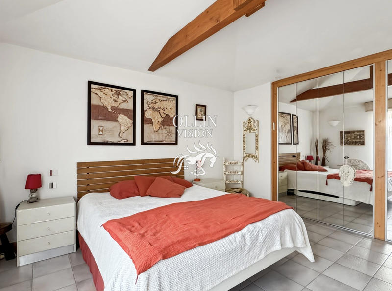 Maison ancienne - 215 m² - 5 pièces