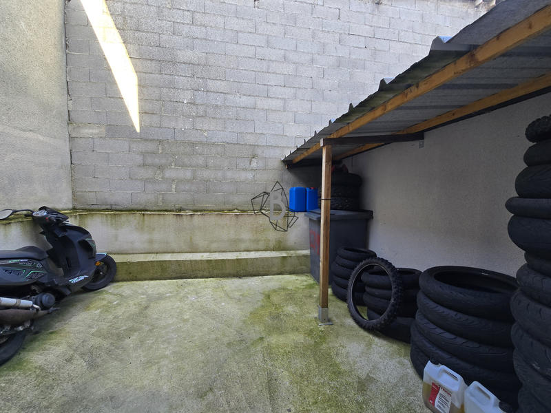 Local commercial - 198 m²