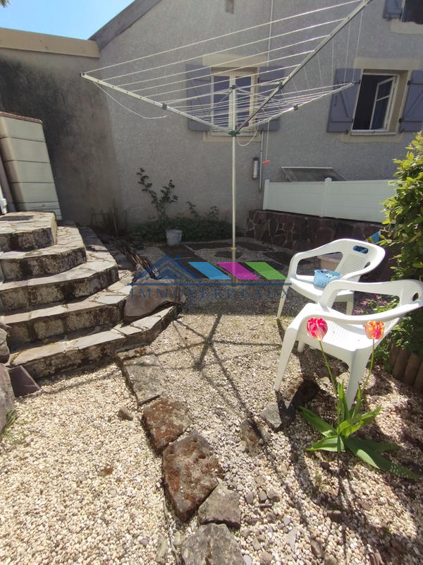 Maison - 215 m² - 10 pièces