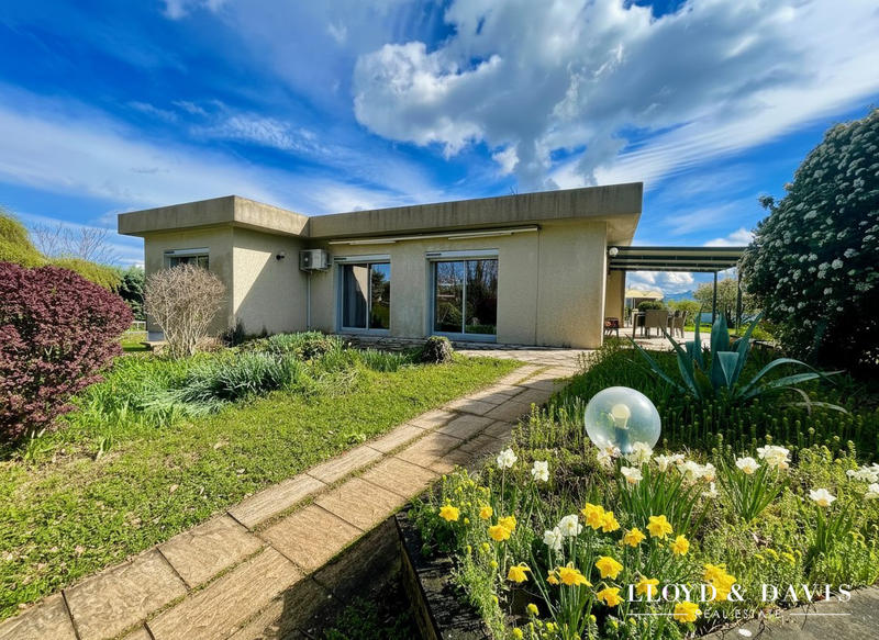 Maison contemporaine - 120 m² - 5 pièces