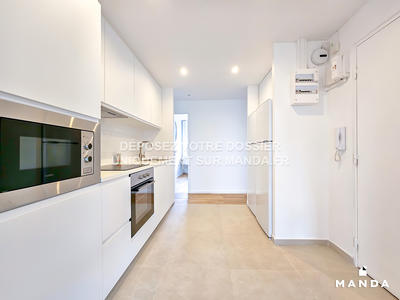 Chambre - 12 m² - 6 pièces