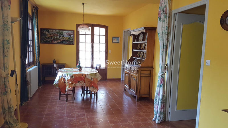 Villa - 230 m² - 8 pièces