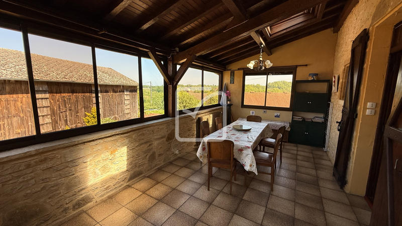 Maison - 199 m² - 10 pièces