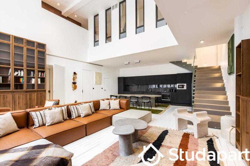 Appartement - 180 m² - 7 pièces