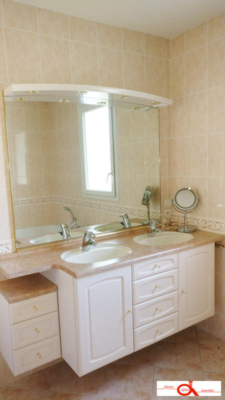 Maison - 147 m² - 5 pièces