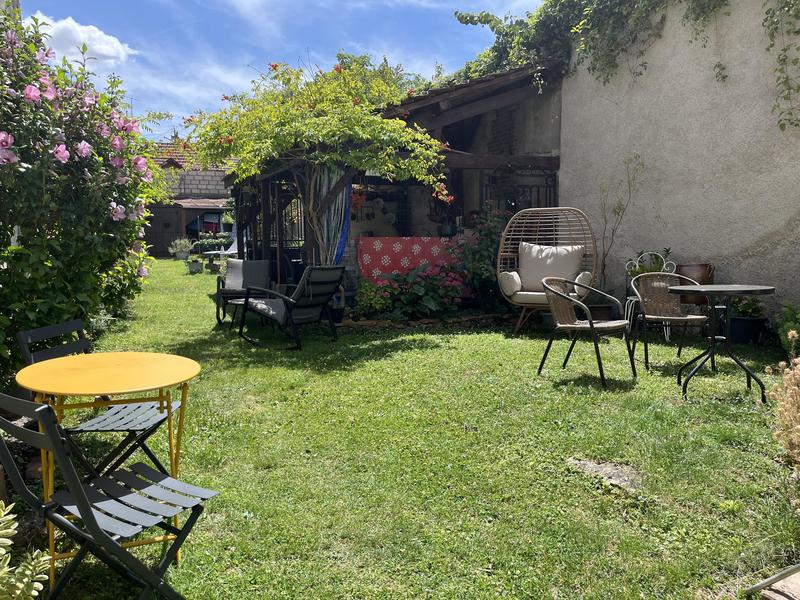 Maison - 136 m² - 7 pièces