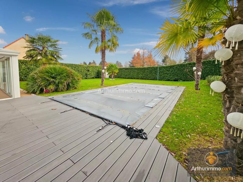 Maison - 178 m² - 6 pièces