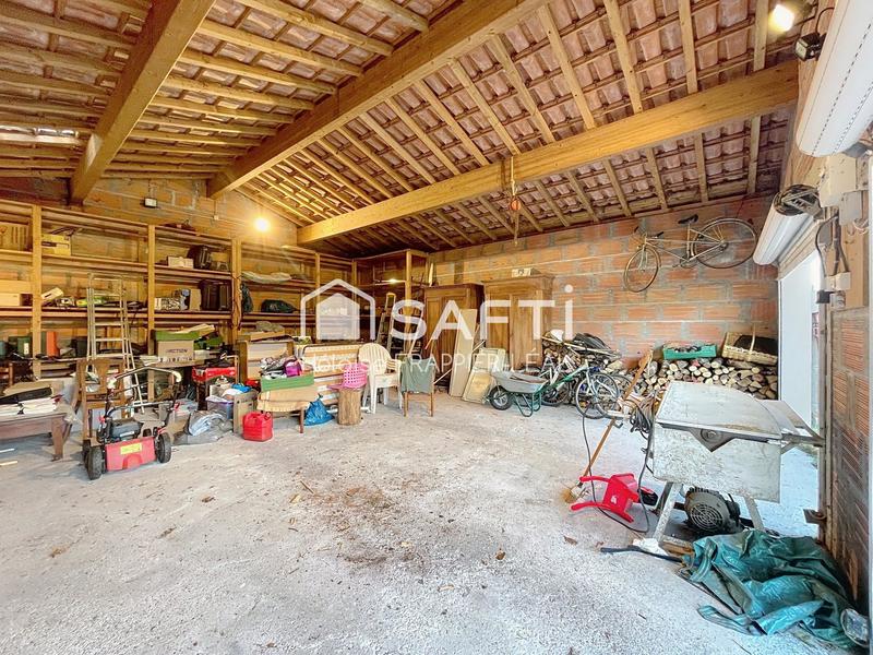 Maison - 138 m² - 5 pièces