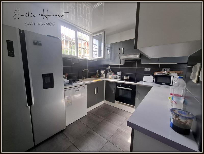 Immeuble - 421 m² - 19 pièces