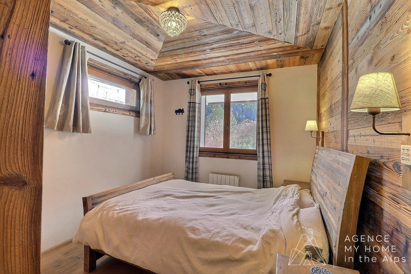 Châlet - 255 m² - 11 pièces