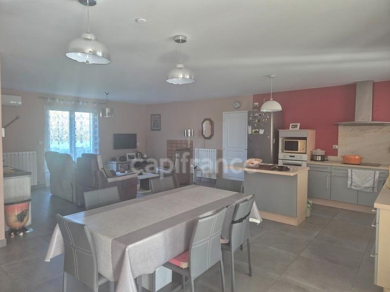 Maison - 105 m² - 5 pièces